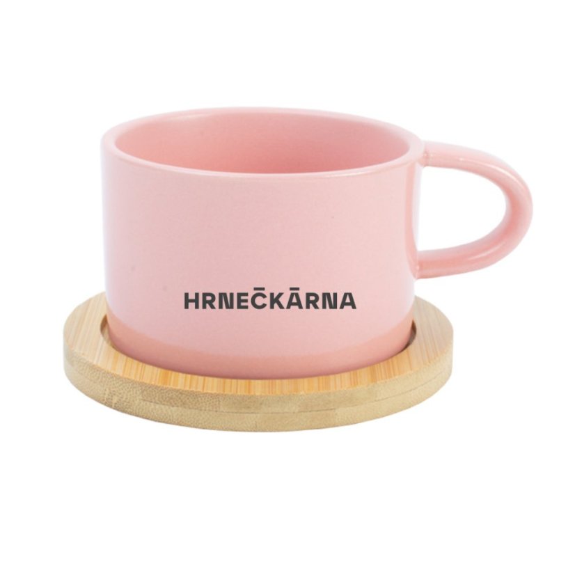Makronka, růžová, keramický designový hrnek s bambusovým podtáckem